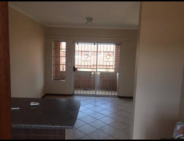 2 BEDROOM APARTMENT FOR SALE IN MOOIKLOOF RIDGE ESTATE